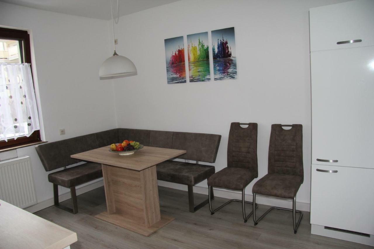 Geraeumige 4 Zimmer Wohnung An Den Kaiserthermen Трир Экстерьер фото